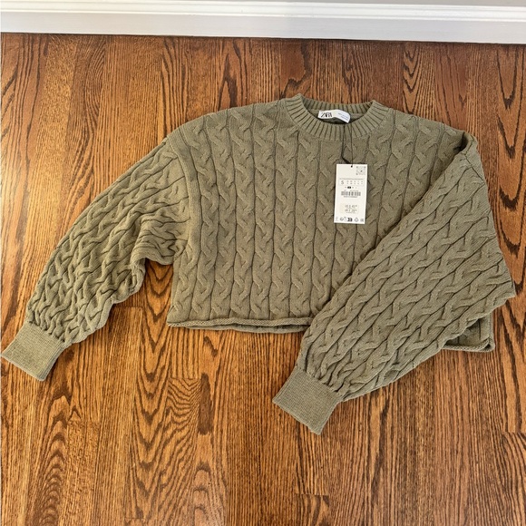 Zara Sweaters - Brand New ZARA oversized cropped sweater with tags